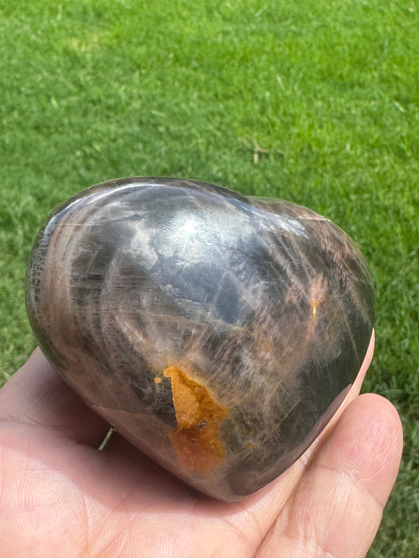 Black Moonstone Heart Carving