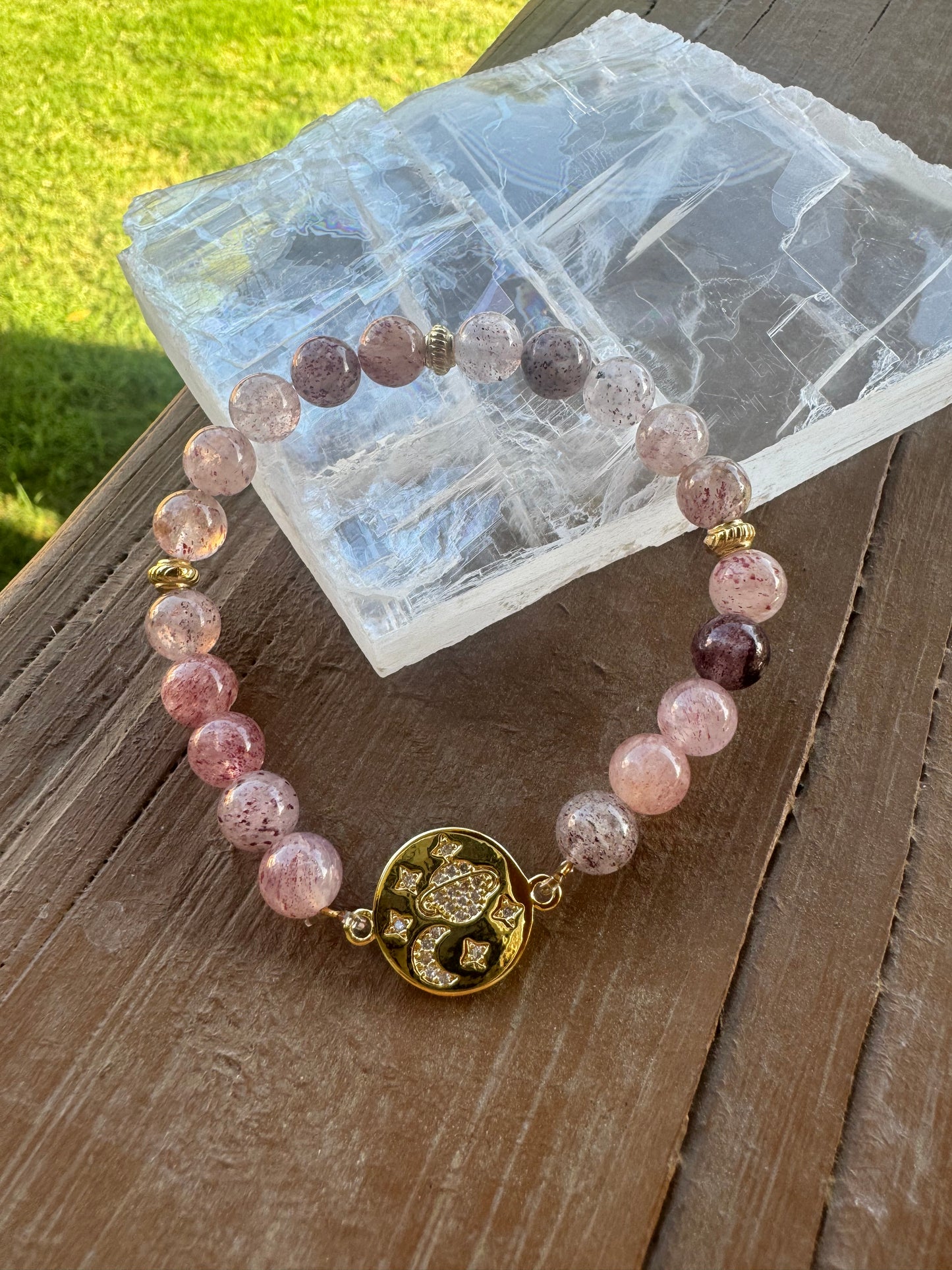 Rose Quartz and Gold-Plated Charm and Dividers 8 mm