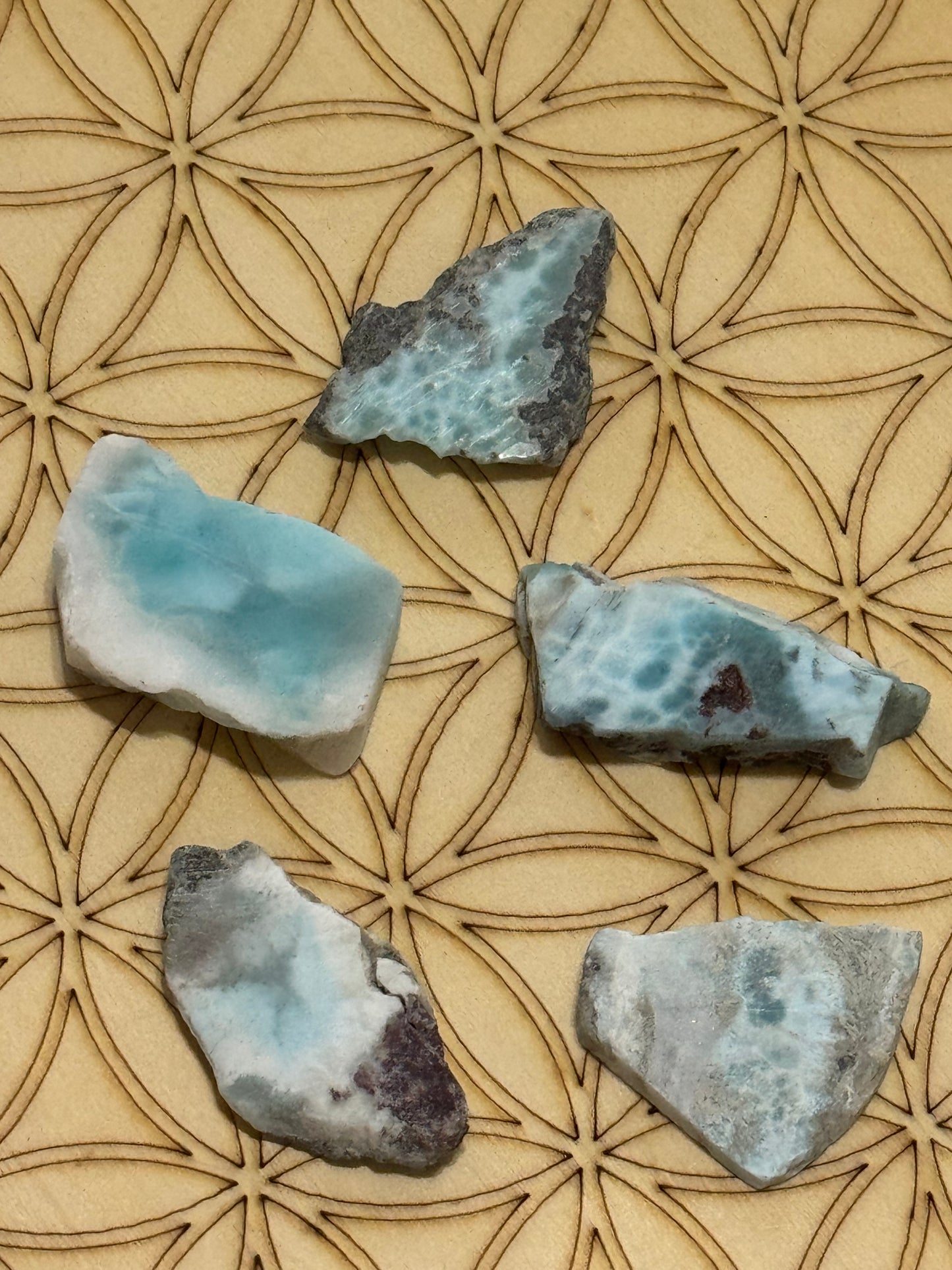 Rough Larimar Stone, Natural Raw Crystal, Dominican Larimar, Crystal Specimen, Collector Stone