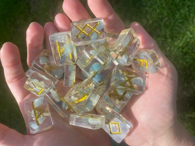 Aquamarine and Citrine Resin Runes Set